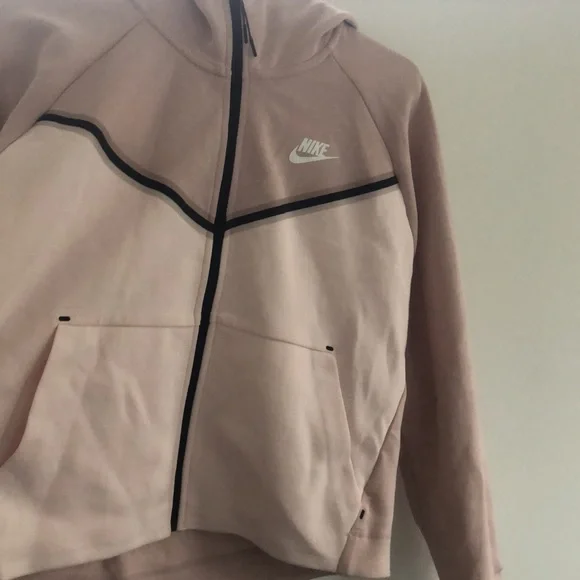 pink nike tech fleece💓 - Picture 2 of 4